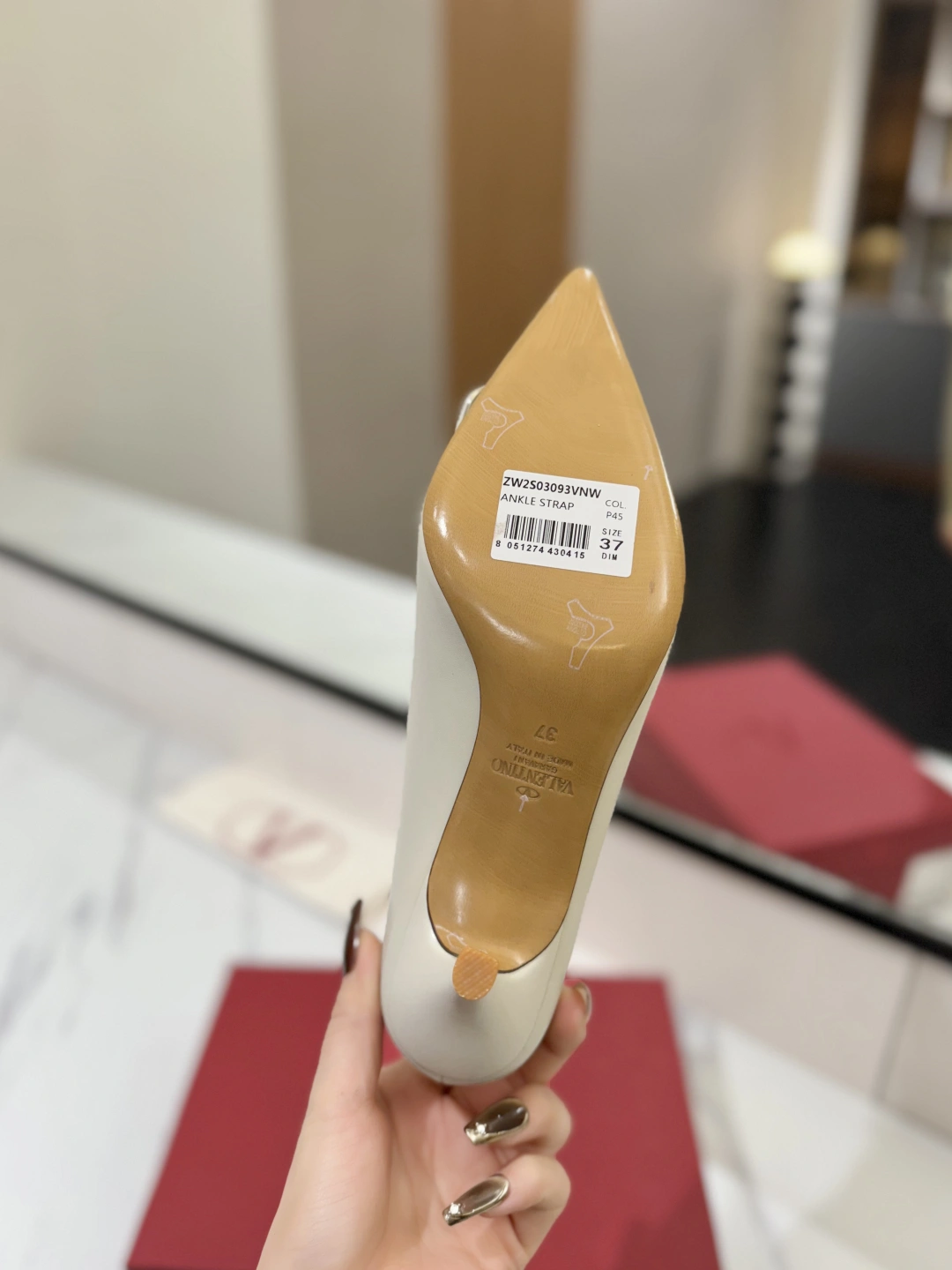 COCO-- V1859ti9o 4W2S0EN0DSHI16 Heel height：7.5CM goatskin Calfskin item:E-X138C3023